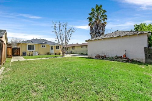 873 7th St, San Jose CA  95112-3941 exterior