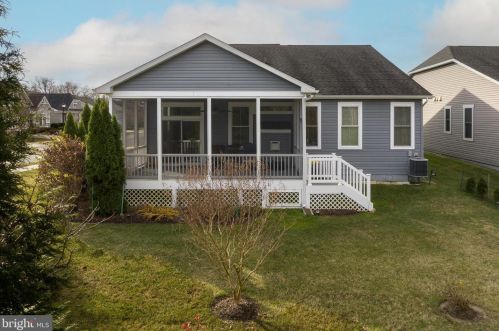 421 Samantha Dr, Lewes DE  19958-4145 exterior