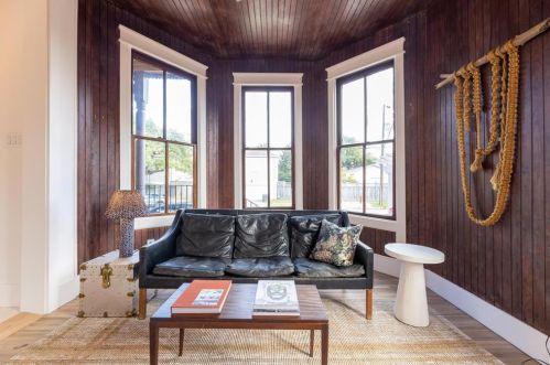 1311 37 St, Galveston TX 77550-6747 exterior