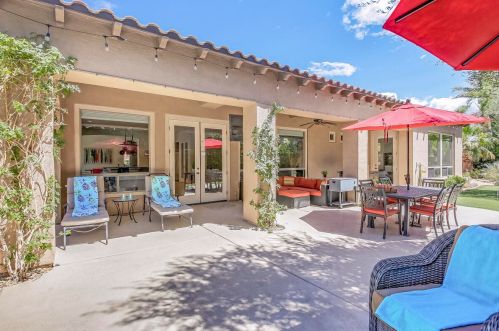 81075 Falling Leaf Ct, Indio CA  92201-8482 exterior