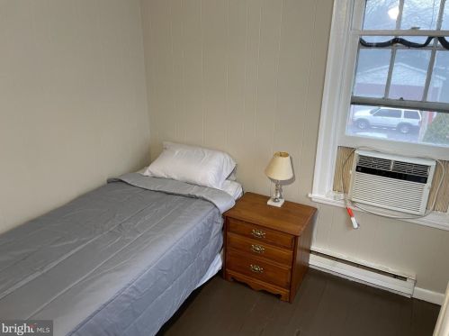 318 Center St, Kennett Sq PA  19348-3248 exterior