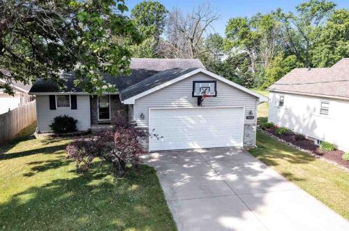 1428 Emilie St, Green Bay, WI 54301-3114