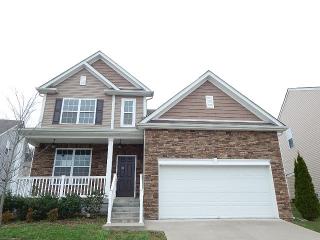 732 Gloucester Ln, Nashville, TN 37221-6629