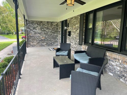 8818 Castleford Ln, Cincinnati, OH 45242-6354