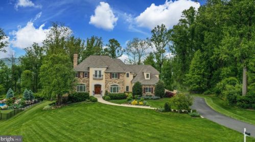 5435 Saucon Ridge Rd, Coopersburg, PA 18036-8703