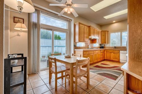 6479 Pine Valley Dr, Santa Rosa CA  95409-5891 exterior