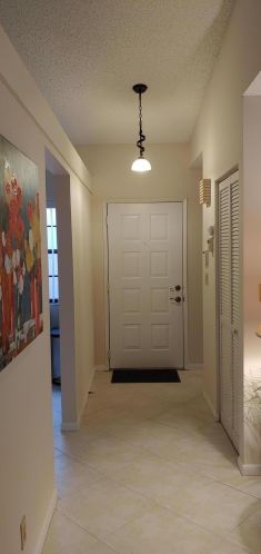 6364 Kings Gate Cir, Delray Beach FL  33484-2429 exterior