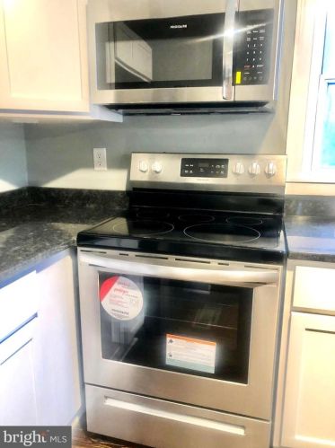 102 Whissen St, Edinburg VA  22824-9308 exterior