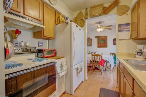 261 17 St, Naples FL 34117-3312 exterior