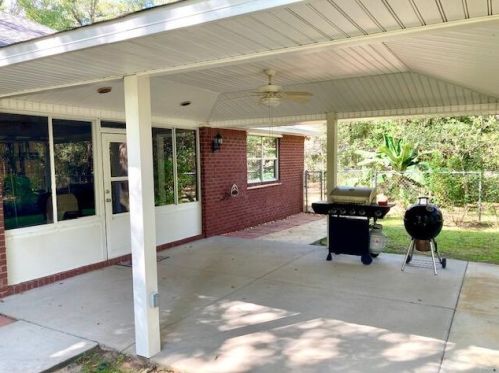 194 Creekside Ln, Defuniak Springs FL  32433-4906 exterior
