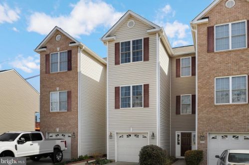 35154 Sara Ct, Locust Grove, VA 22508-2192