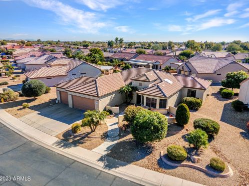 15147 Double Tree Way, Sun City, AZ 85374-8570
