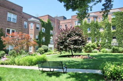 70 Strawberry Hill Ave, Stamford CT  06902-2630 exterior