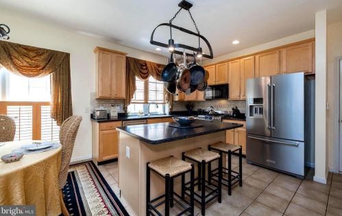 754 Twining Way, Collegeville PA  19426-4154 exterior