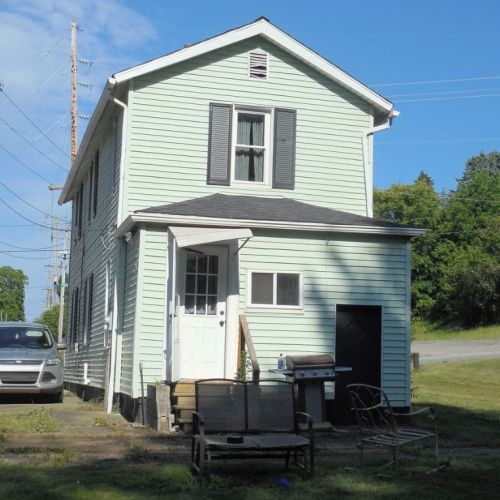 1816 Moravia St, New Castle, PA 16101-5628