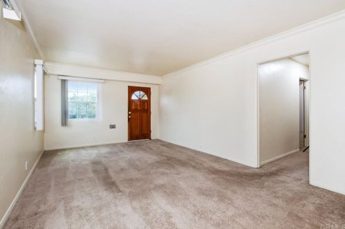 7231 Blackton Dr, La Mesa CA 91941-7560 exterior