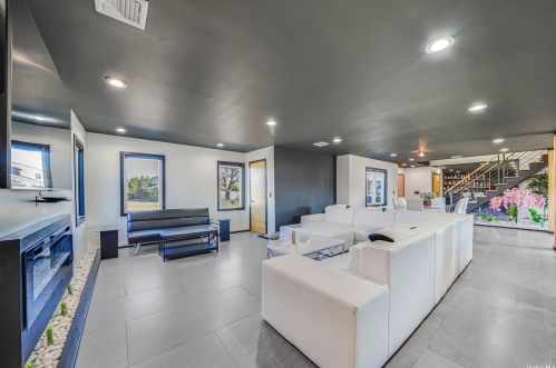 110 Schooner Ln, Copiague NY  11726-5311 exterior