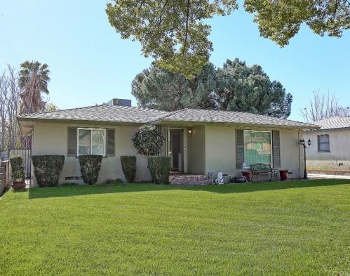 537 28th St, San Bernardino, CA 92405-3325