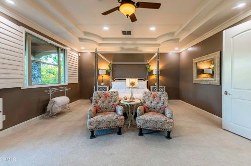 840 Fairway Dr, Bakersfield CA 93309-2416 exterior