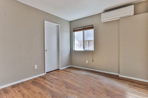 229 Woodlake St, Lake Elsinore CA  92530-1891 exterior