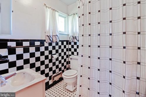 4440 Province Line Rd, Princeton NJ 08540-4368 exterior