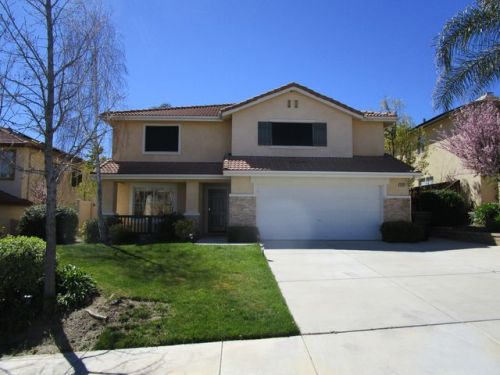 32621 The Old Rd, Santa Clarita, CA 91384-3068