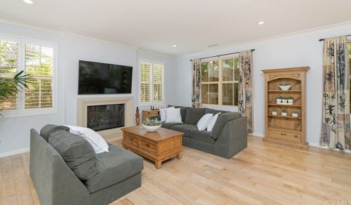 121 Blaze, Irvine CA  92618-1507 exterior