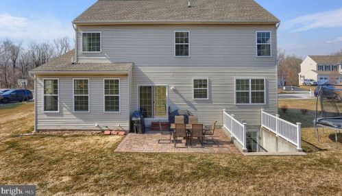 3 Ledgestone Dr, Siddonsburg, PA 17019-9805