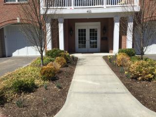 433 Regency Dr, Fishkill, NY 12524-4938