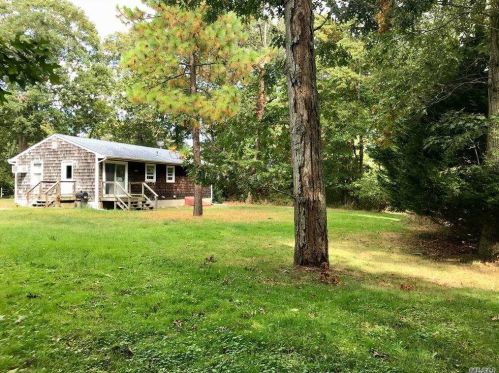 2211 Scuttlehole Rd, Bridgehampton, NY