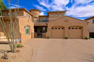 11039 11th Pl, Phoenix, AZ 85020-1129