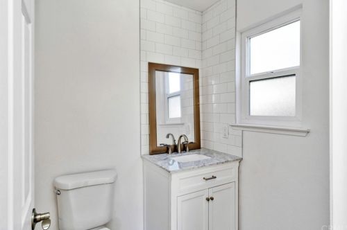 2428 3rd St, Madera CA  93637-4254 exterior