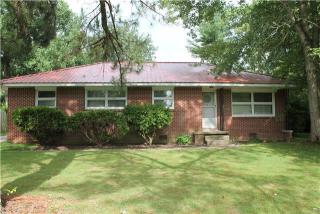 1405 Bel Aire Dr, Tullahoma, TN 37388-3049