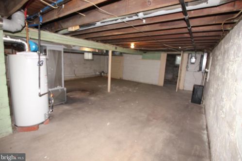 816 Bergen St, Gloucester NJ  08030-1541 exterior