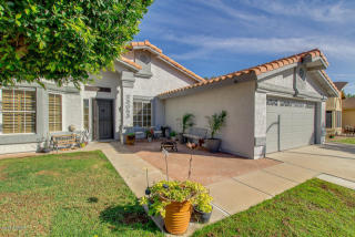 23643 40th Ave, Glendale, AZ 85310-4044