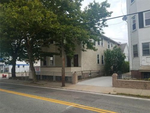 120 Main St, Warren RI  02885-4334 exterior
