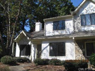 4087 Course Dr, Charlotte, NC 28277-7630