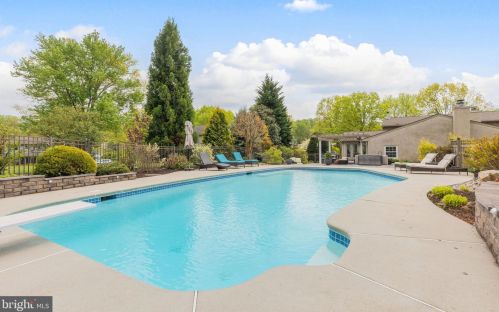 801 Great Oak Ln, Kennett Sq, PA 19348-1429