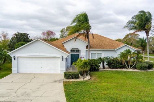 1007 Fostoria Dr, Melbourne, FL 32940-1513