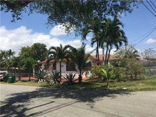 6791 14th St, Miami, FL 33144-5528