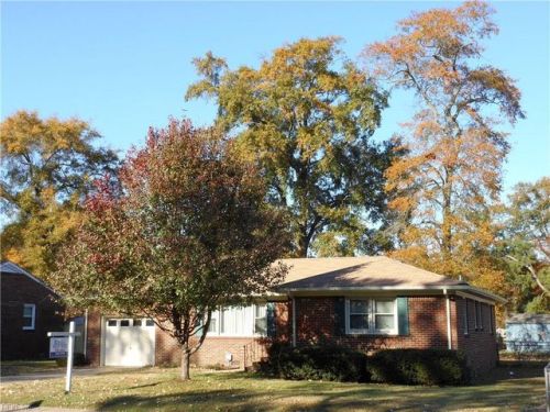 3702 Rokeby Ave, Chesapeake VA  23325-3834 exterior