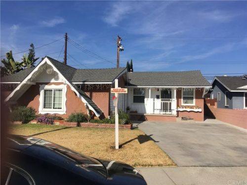 11709 Rockwall St, Lakewood, CA 90715-2143