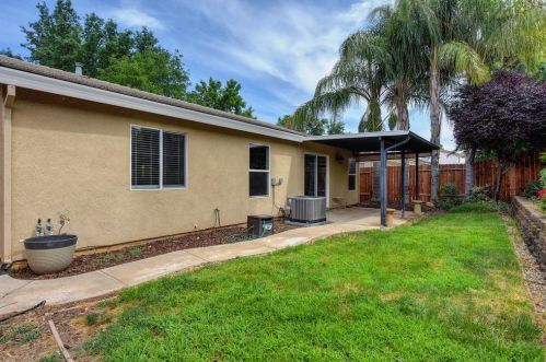 10742 Ivoryton Way, Mather CA  95655-3044 exterior
