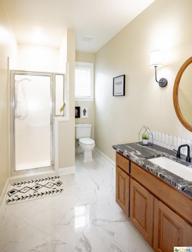 101 Legend Dr, Victoria TX  77904-3854 exterior