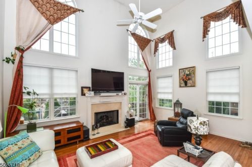 305 Coldstream Ct, Scotch Plains NJ  07076-2061 exterior