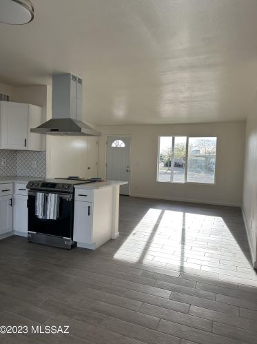 2251 Virginia St, Tucson, AZ 85706-3434