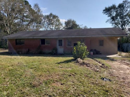420 Progress Rd, Crossroads, MS 39470