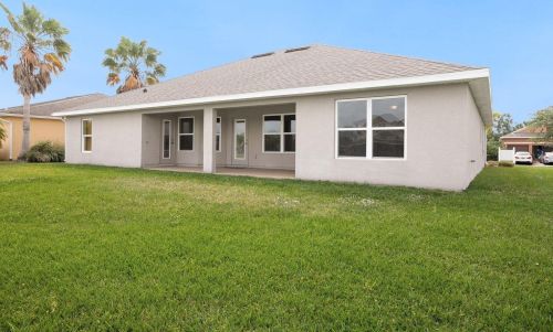 681 Damask Ave, Fort Pierce, FL 34983-3806
