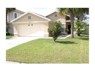 3206 Fairfield Dr, Kissimmee FL  34743-7933 exterior