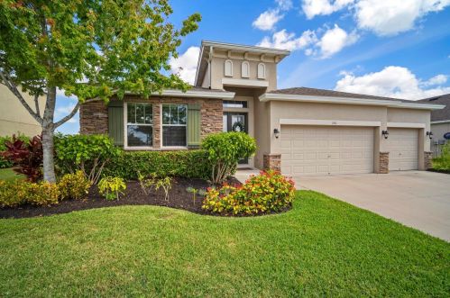 156 Star Shell Dr, Ruskin, FL 33572-3514